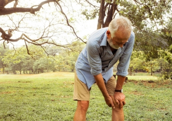 Giải pháp làm giảm đau nhức xương khớp ở người cao tuổi